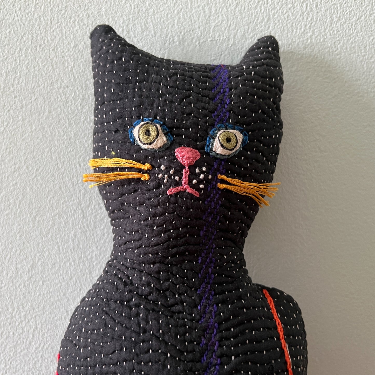 【AYUKO HAZU】cat クッション  1