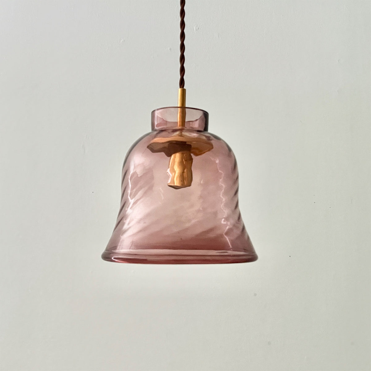 【La Soufflerie】ランプシェード Suspension Dome Framboise