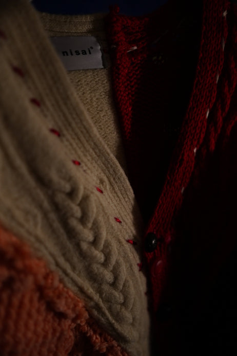 【nisai】赤のリボンのカーディガン