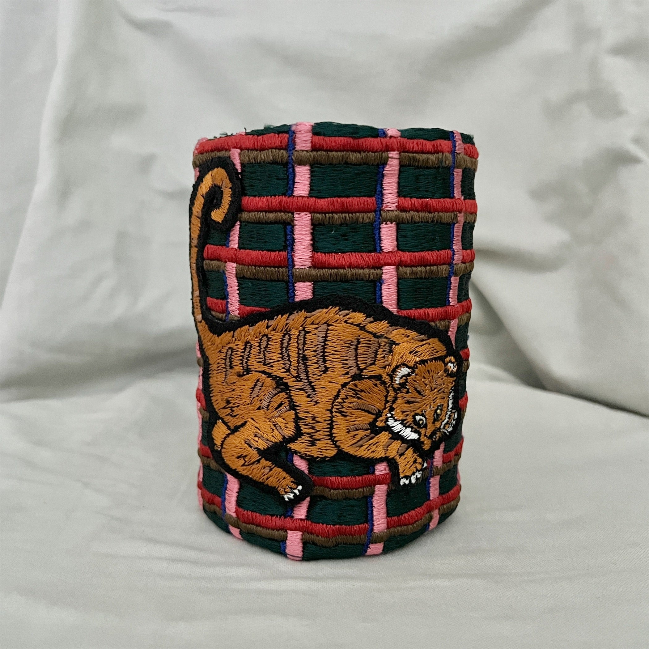 ma.macaron – FEELSEEN