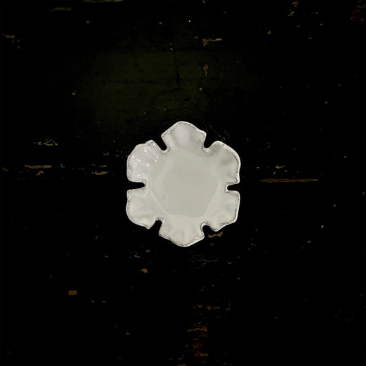 【Astier de Villatte】Small Chou Dish with Six Petals