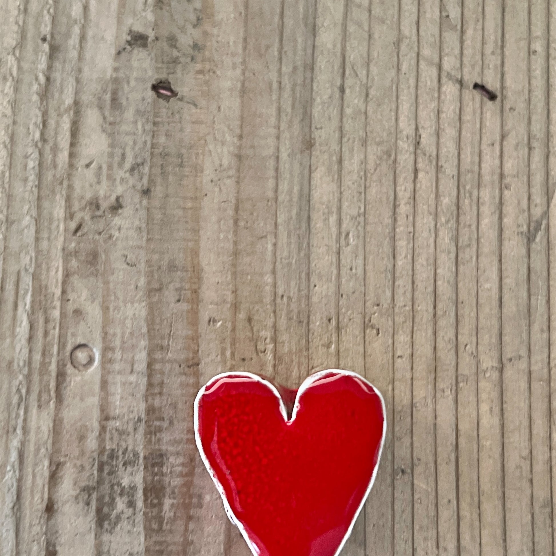 【MV% ceramics design】Small Red Heart