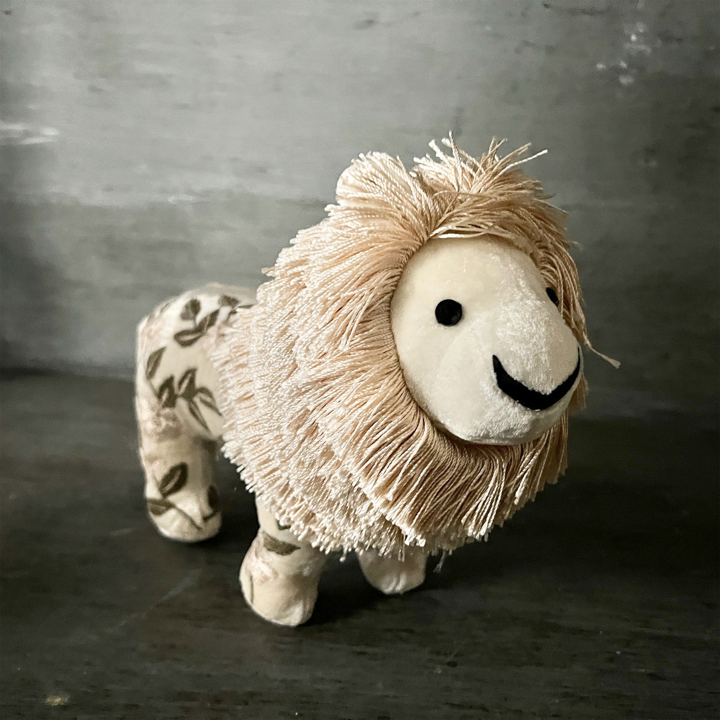 【Anke Drechsel】シルクベルベット Lion_Ivory