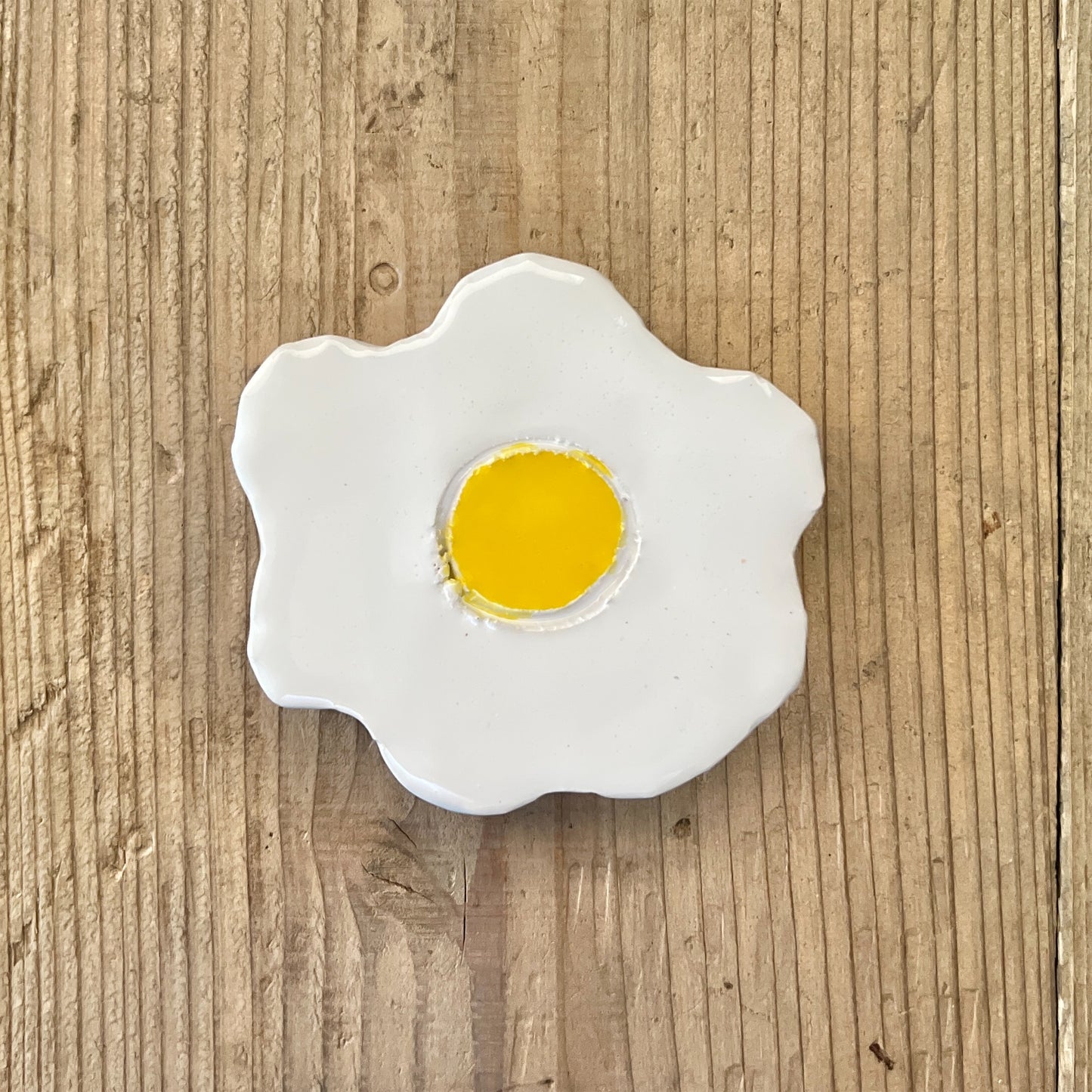【MV% ceramics design】uovo fritto（目玉焼き）
