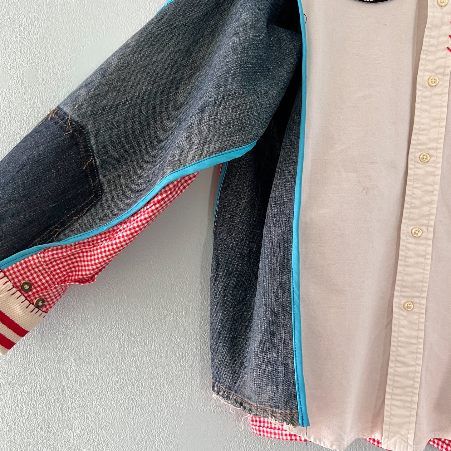 【nisai】カトマンズ刺繍と古着解体再構築のシャツ R051
