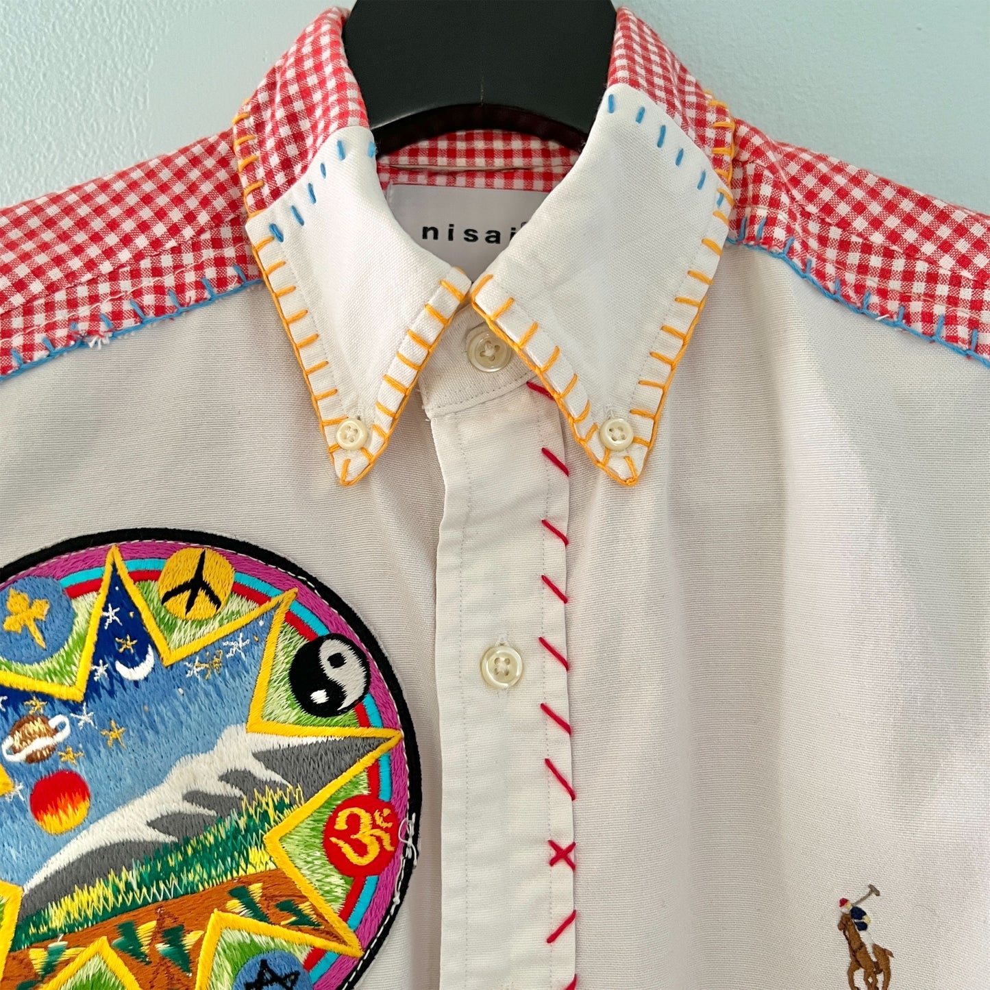 【nisai】カトマンズ刺繍と古着解体再構築のシャツ R051