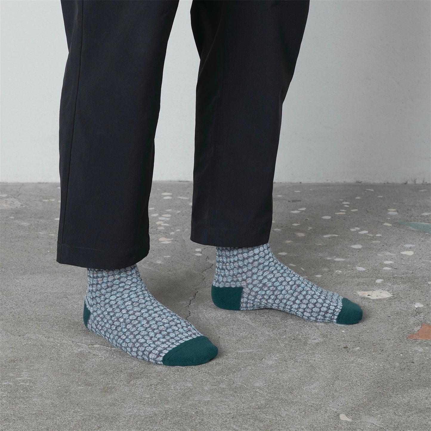 【TRICOTE】DOTS BUMPY SOCKS