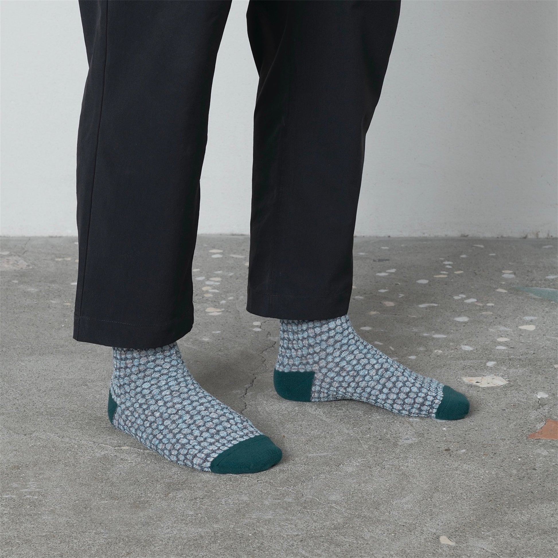 【TRICOTE】DOTS BUMPY SOCKS