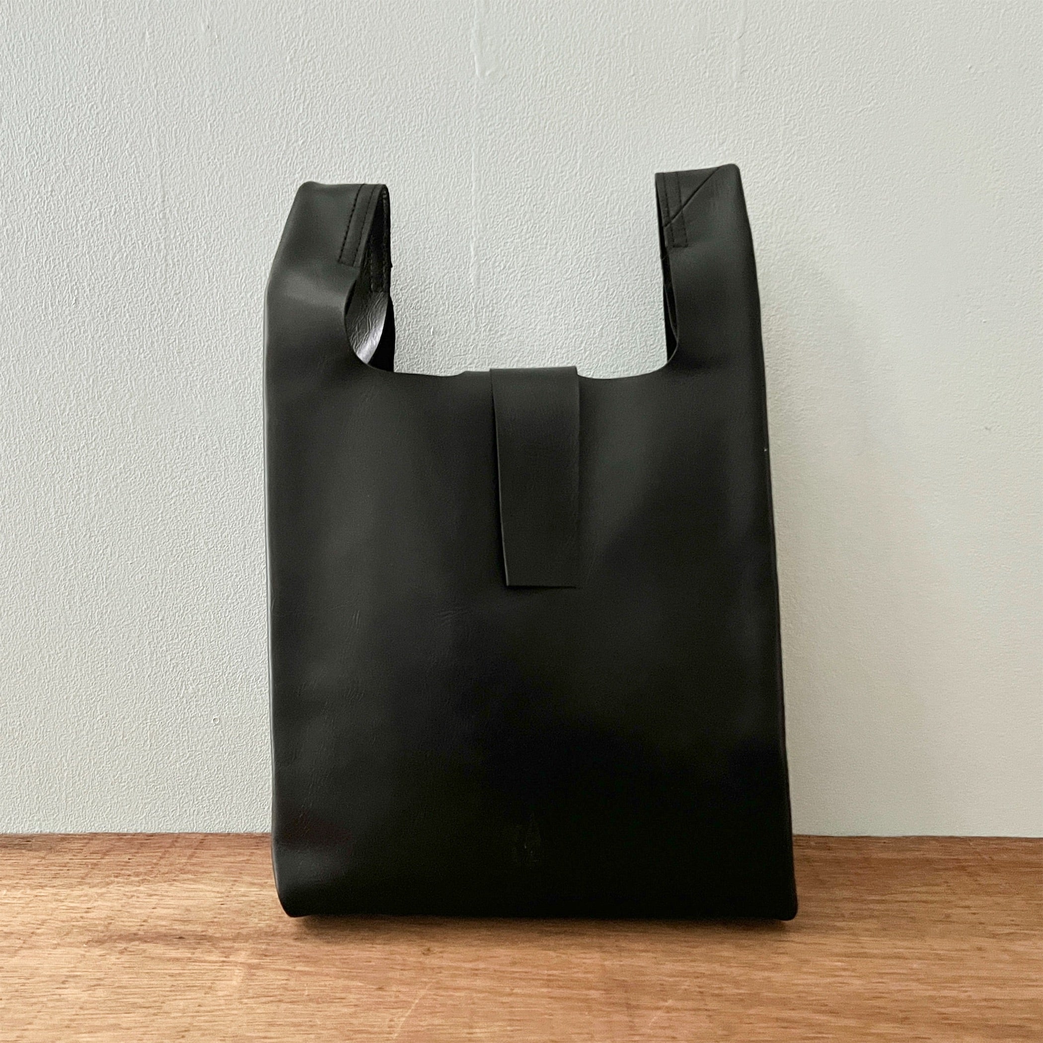 DWARFMADE】Sustainable Bag M 261_26 | フィールシーン / FEEL SEEN