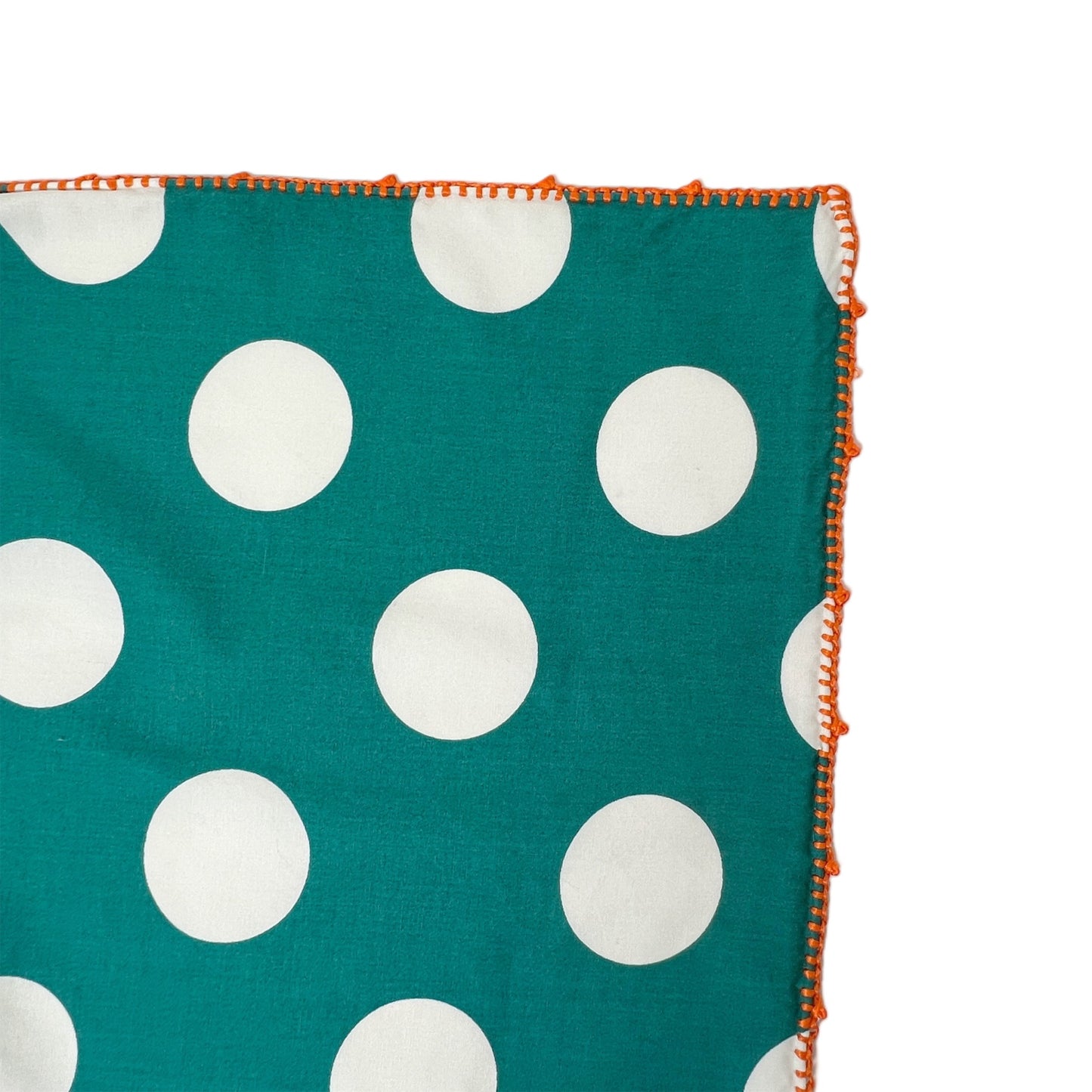 【Leo Atlante】刺繍パッチワークテーブルクロス_dots green