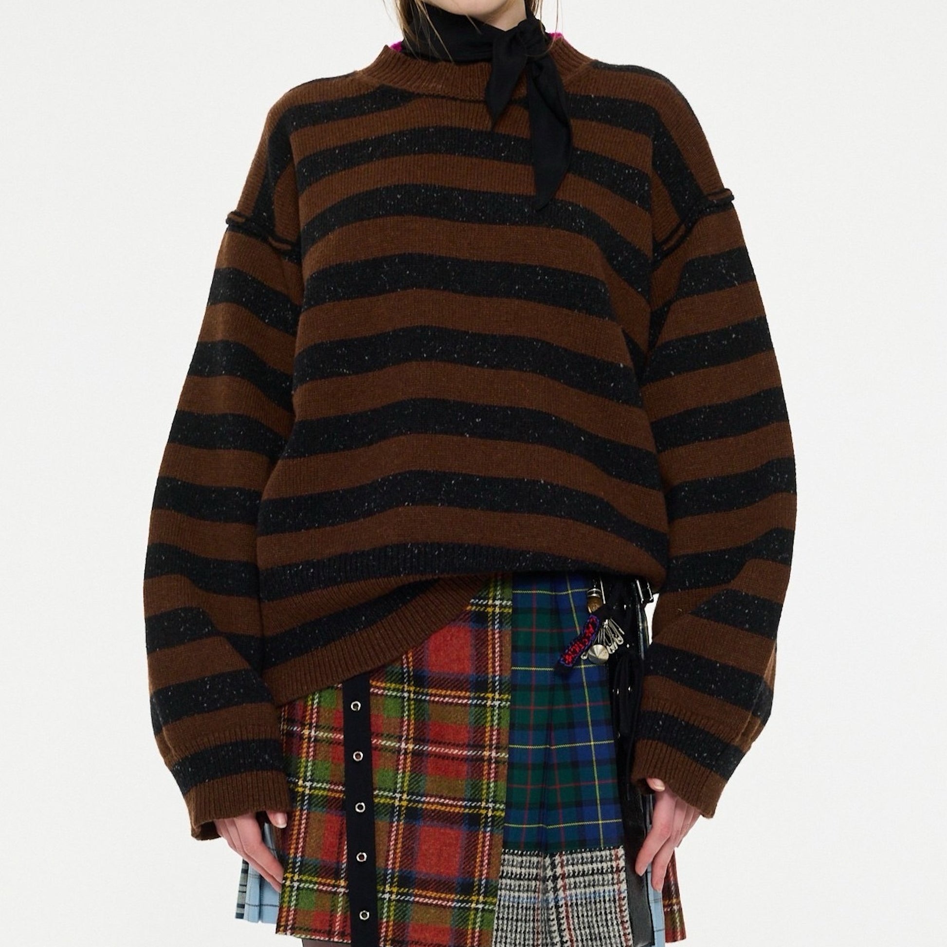 【LA FETICHE】Unisex Loose Fit Striped Sweater / brown,black