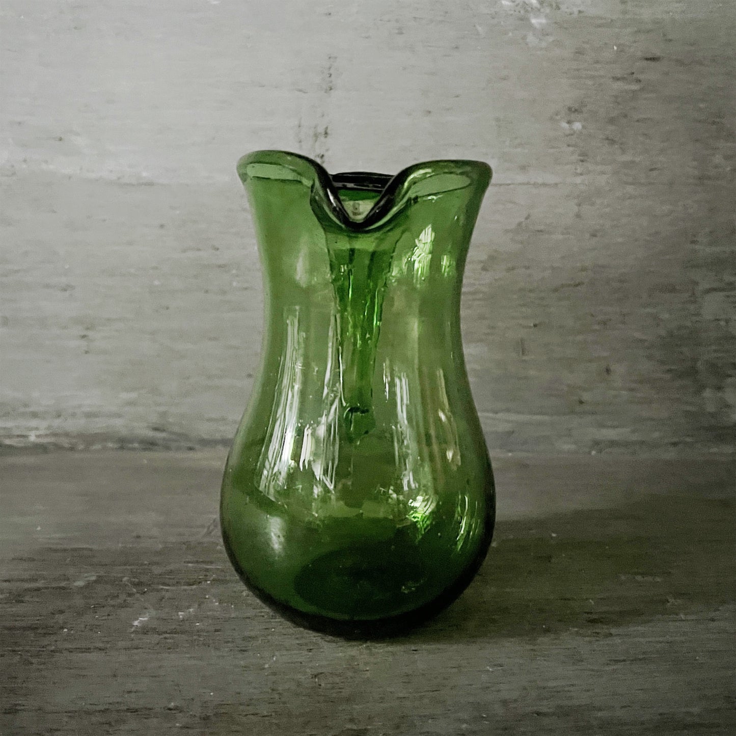 【La Soufflerie】フラワーベース Pichet Petit Avec Anse Olive