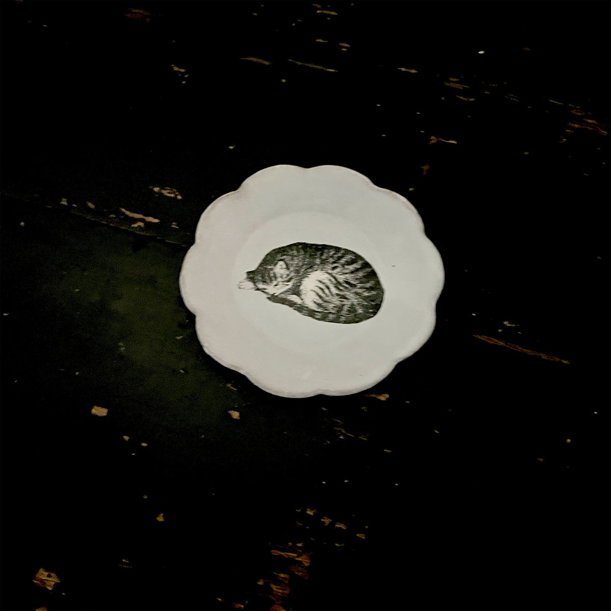【Astier de Villatte】Small Sleeping Cat Dish