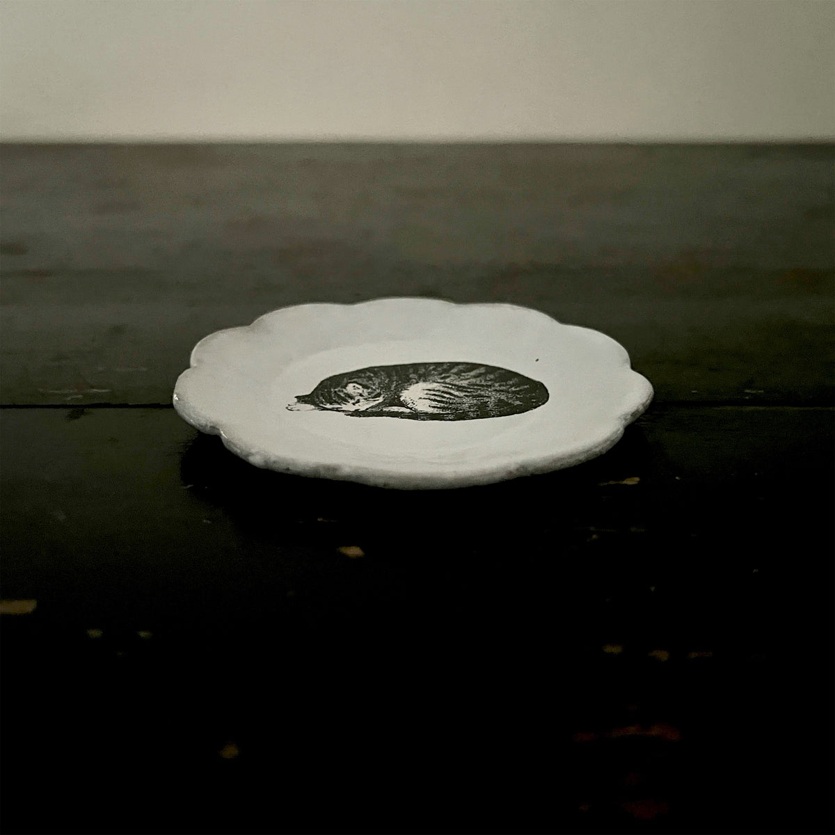 【Astier de Villatte】Small Sleeping Cat Dish