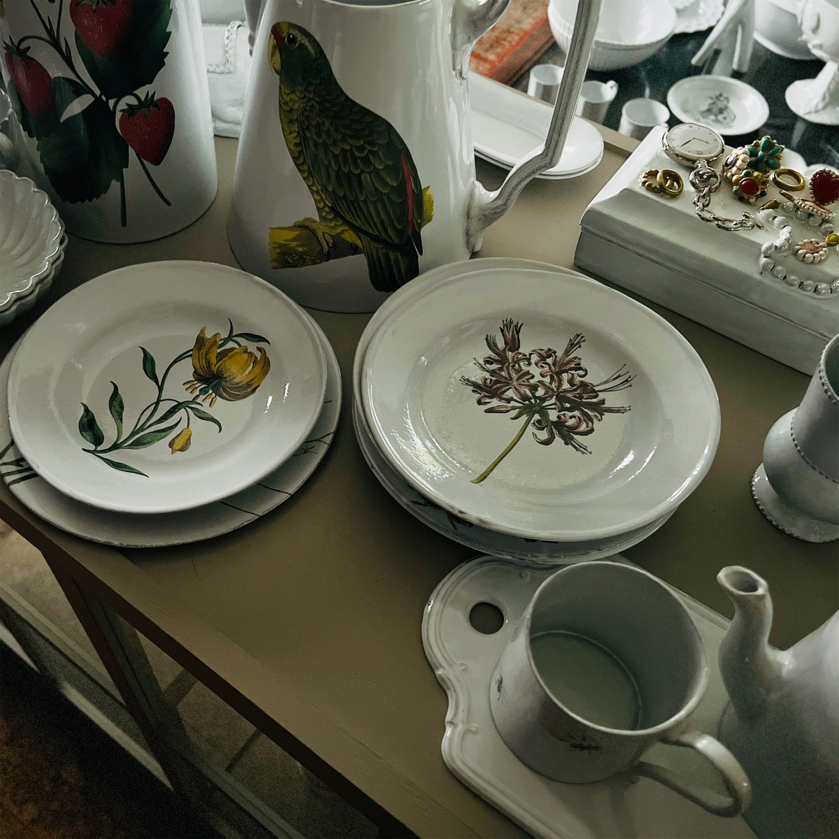 【Astier de Villatte】Guernsey Lily Soup Plate