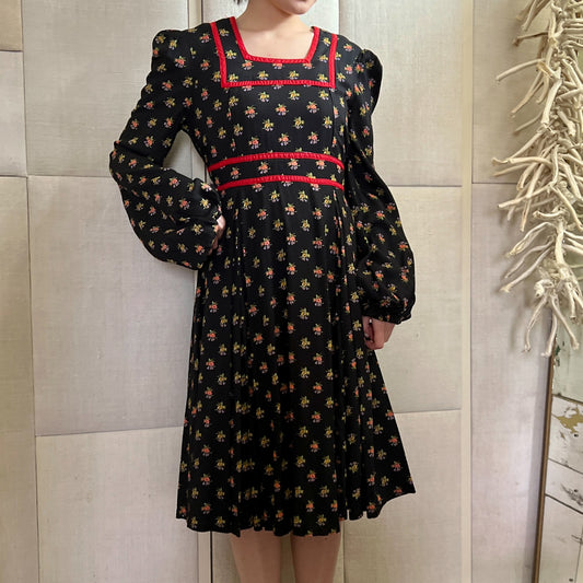 【3to8】vintage clothes FS563