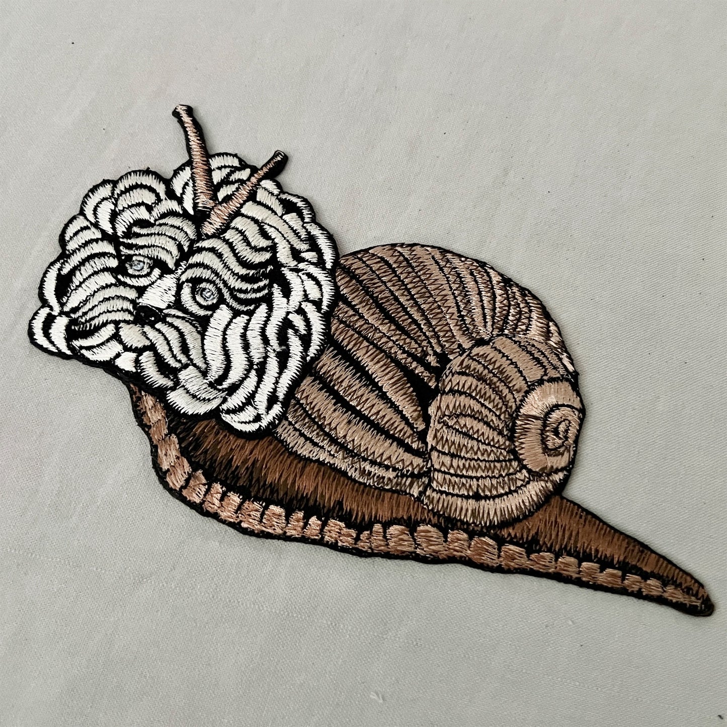 【ma.macaron】犬顔のカタツムリ