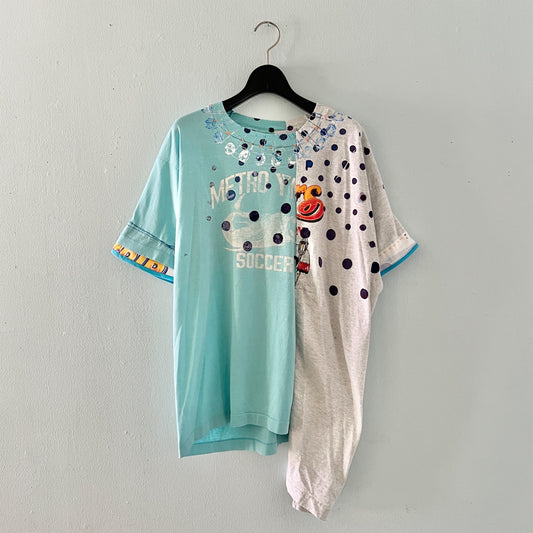 【nisai】古着解体再構築の水色と水玉のTシャツ R002