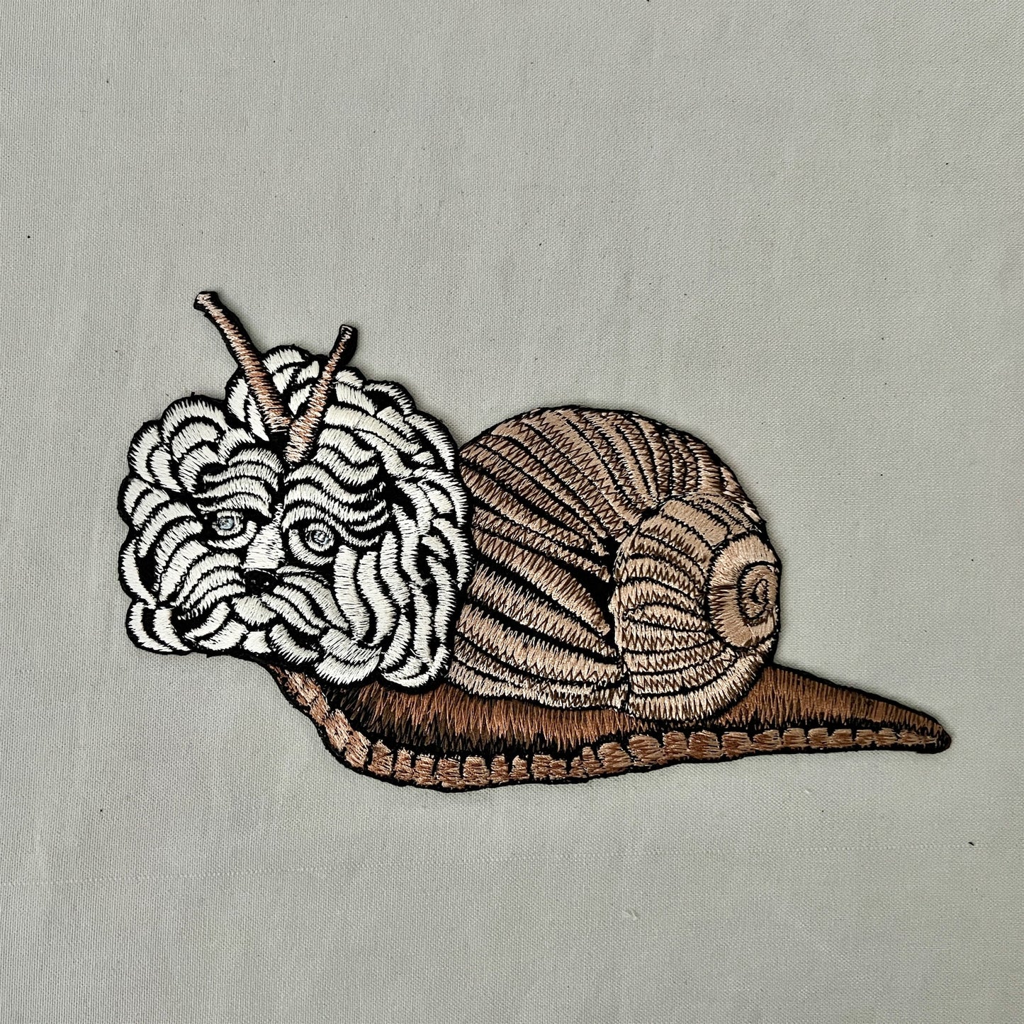 【ma.macaron】犬顔のカタツムリ