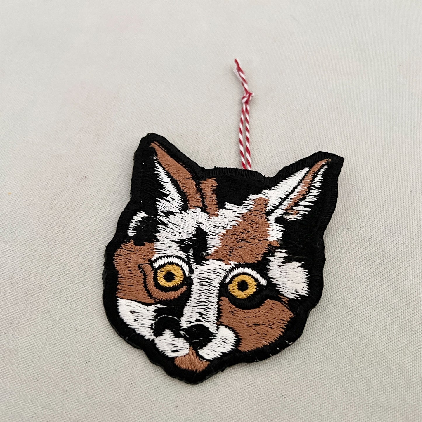 【ma.macaron】三毛猫