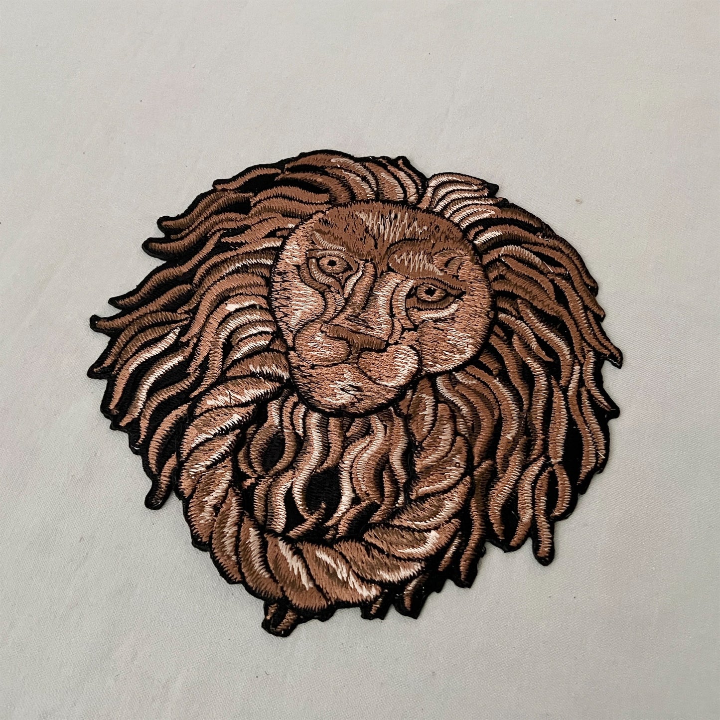 【ma.macaron】ライオンとドアノッカー