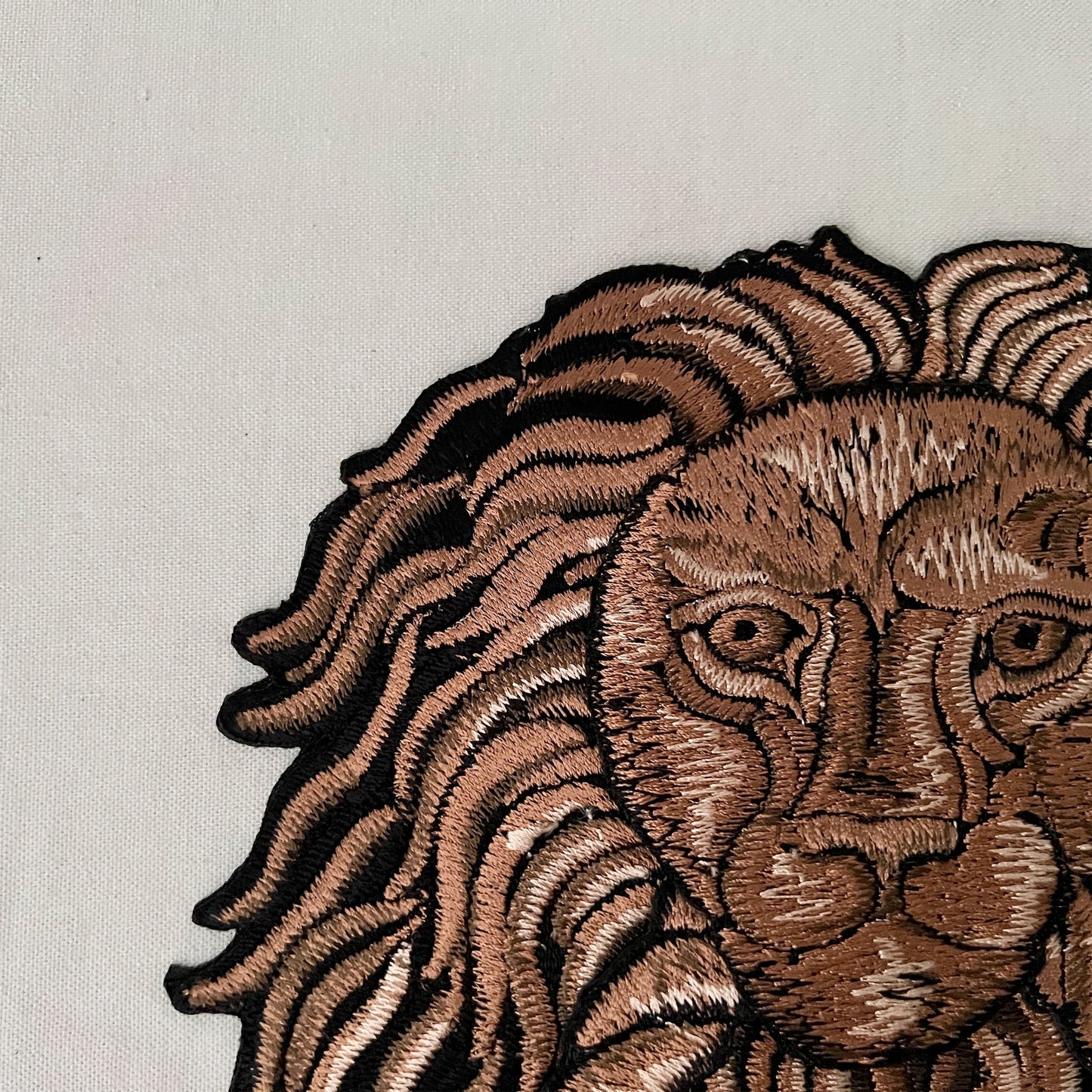 【ma.macaron】ライオンとドアノッカー