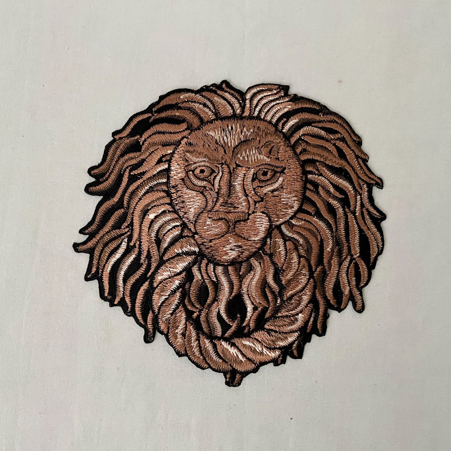 【ma.macaron】ライオンとドアノッカー