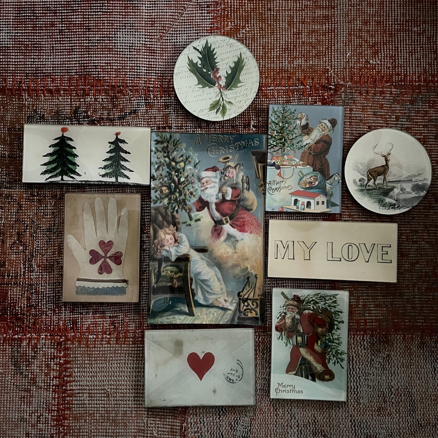 【JOHN DERIAN】デコパージュプレート SANTA WITH TREE (MERRY CHRISTMAS)