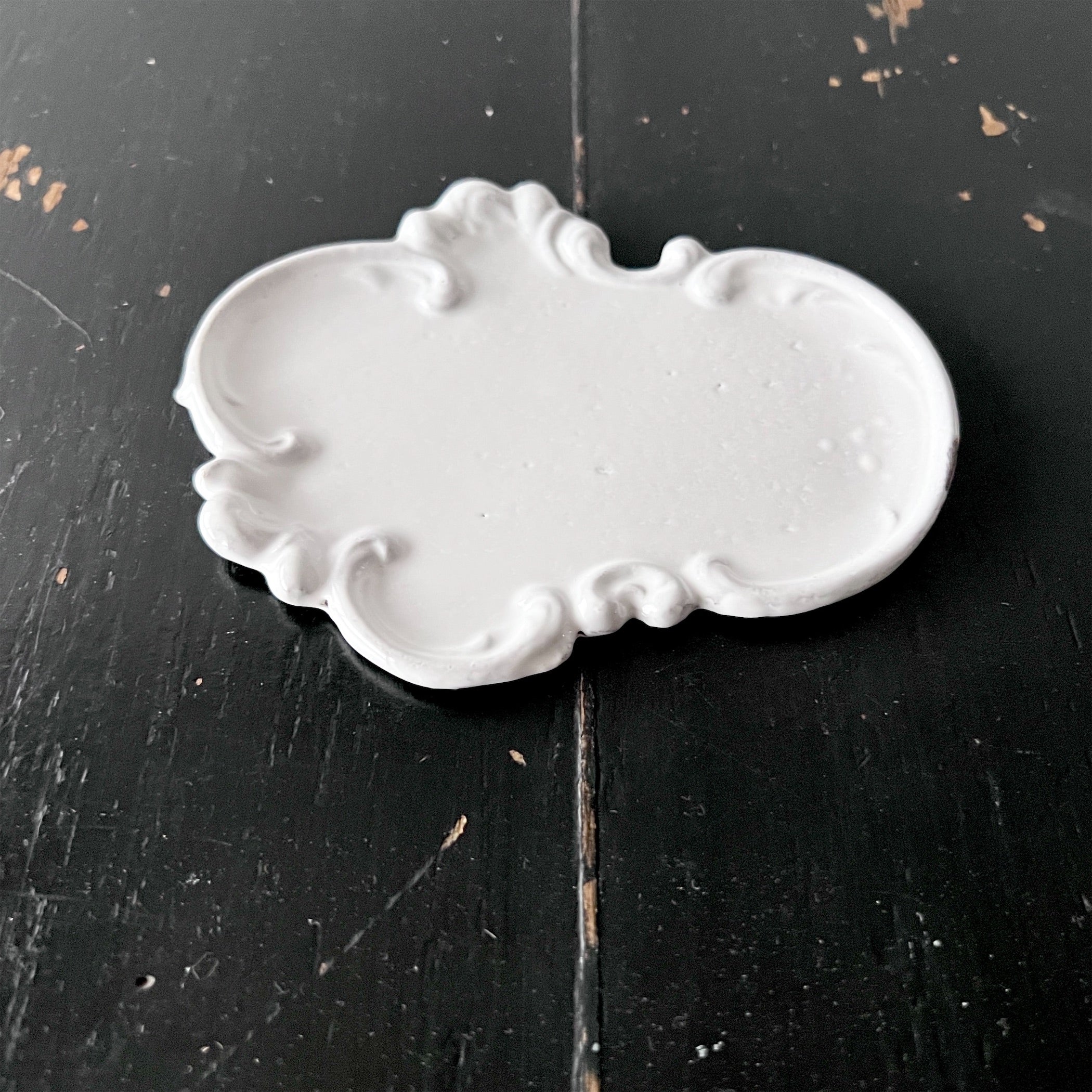 Astier de Villatte】Dolly Dish | フィールシーン / FEEL SEEN – FEELSEEN